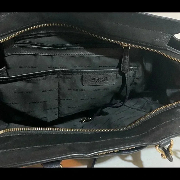 Michael kors Black saffiano leather satchel handbag - Picture 11 of 12